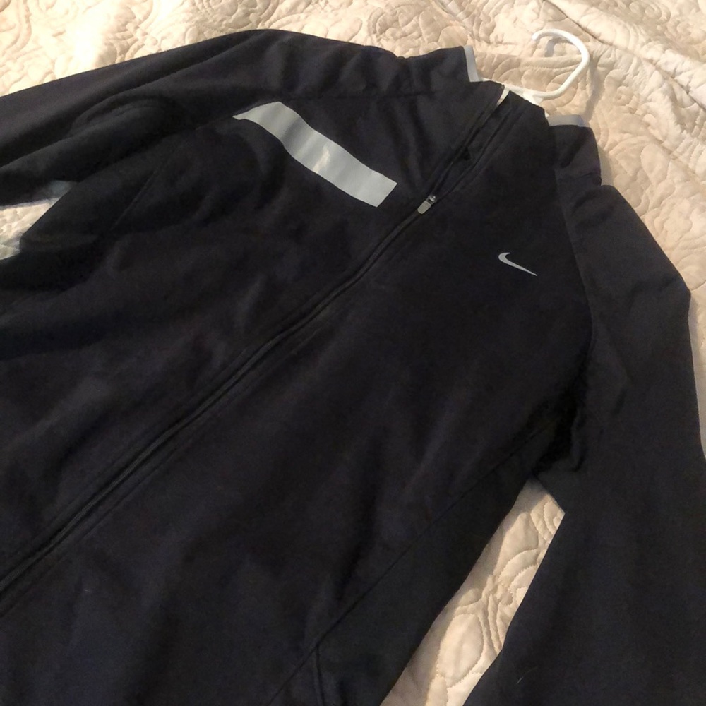 Nike zip up ✨